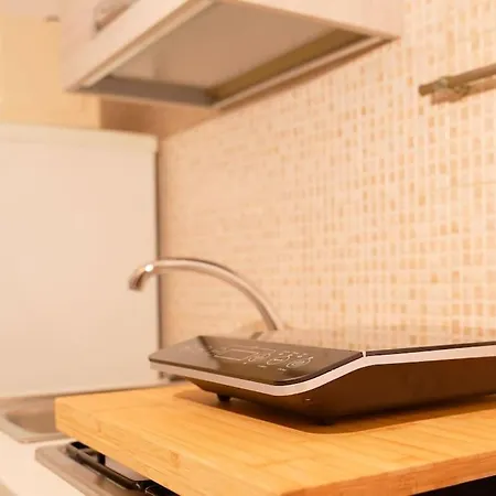 Trastazione & Policlinico 500mt Dal Centro Apartman